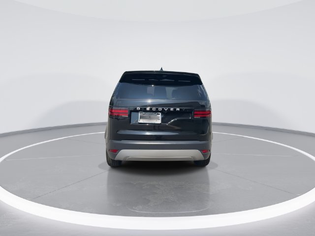 Used 2024 Land Rover Discovery S AWD/4WD image 7