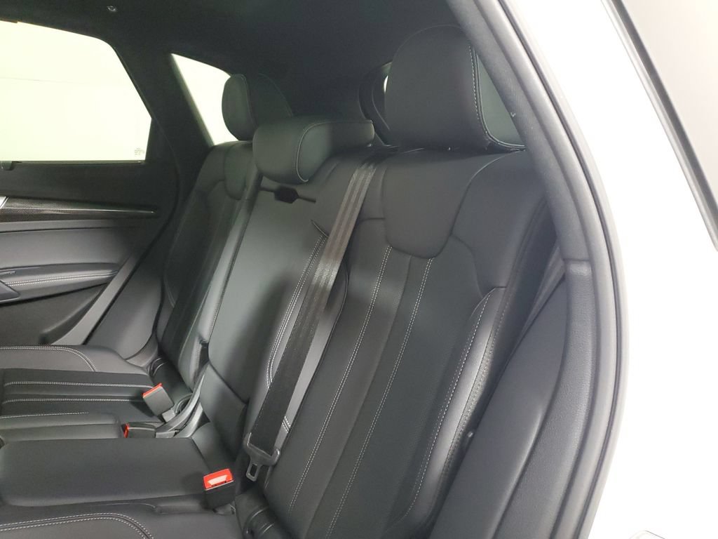 Used 2023 Audi SQ5 Premium Plus w/ Premium Plus Package AWD/4WD image 11