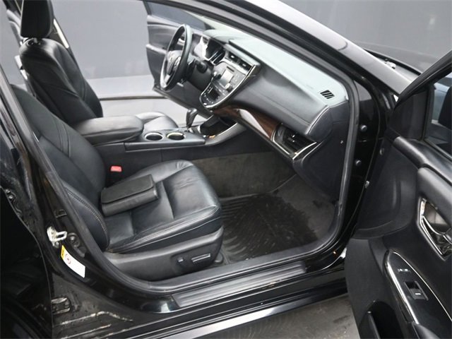 Used 2013 Toyota Avalon XLE Touring image 17