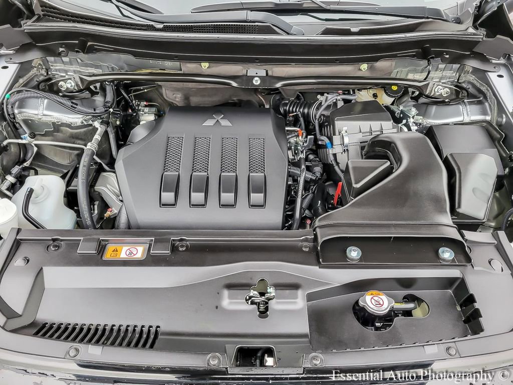 Used 2026 Mitsubishi Eclipse Cross SE image 34