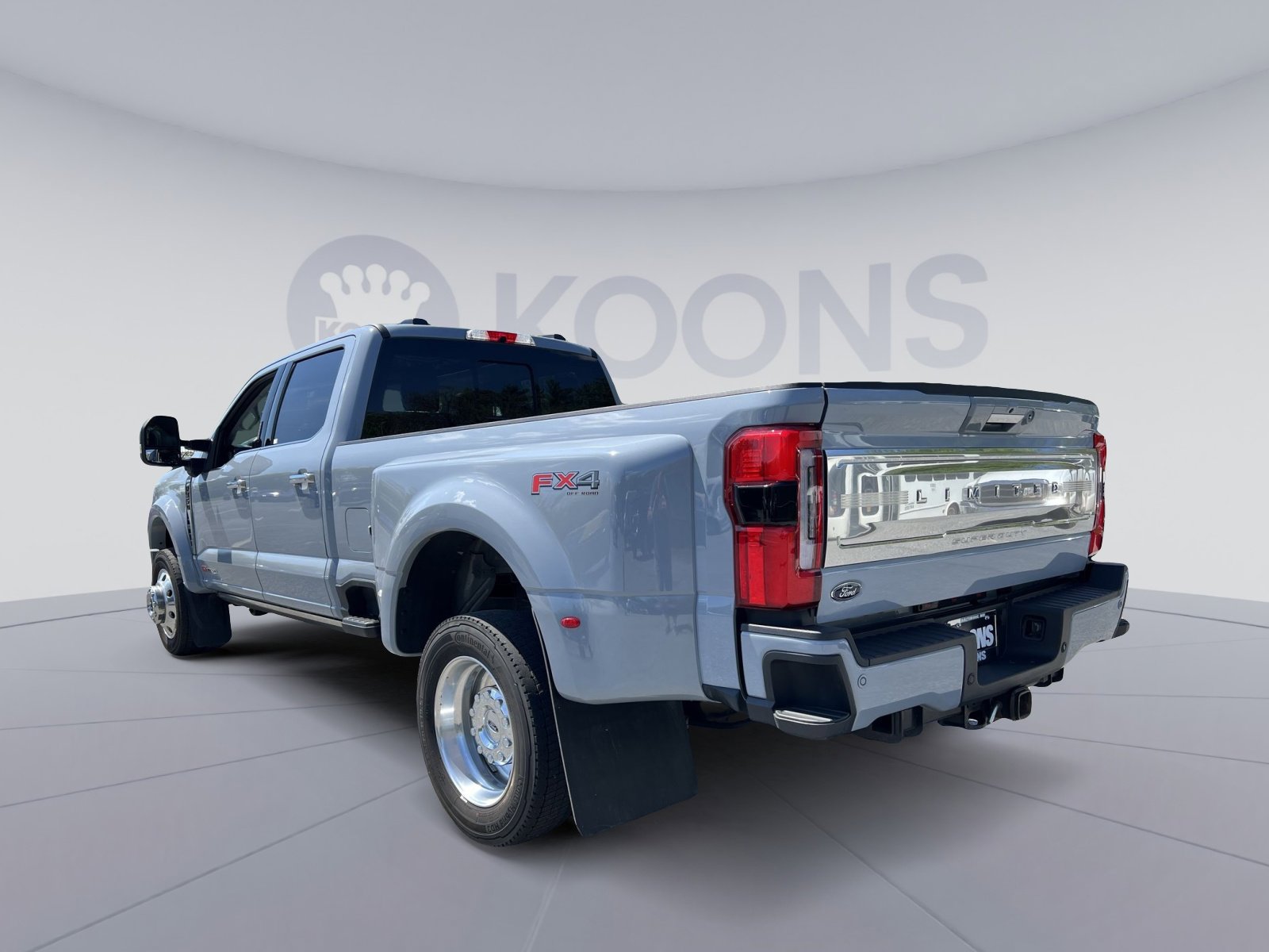 Used 2024 Ford F450 Limited w/ FX4 Off-Road Package AWD/4WD image 14