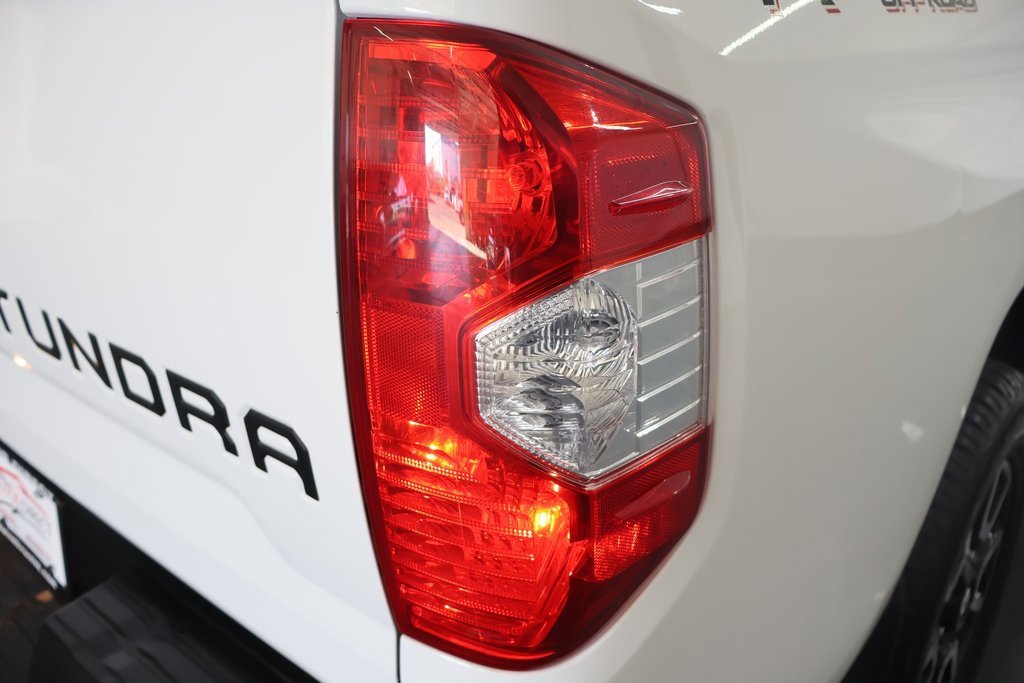 Used 2020 Toyota Tundra SR5 w/ TRD Off-Road Package image 27