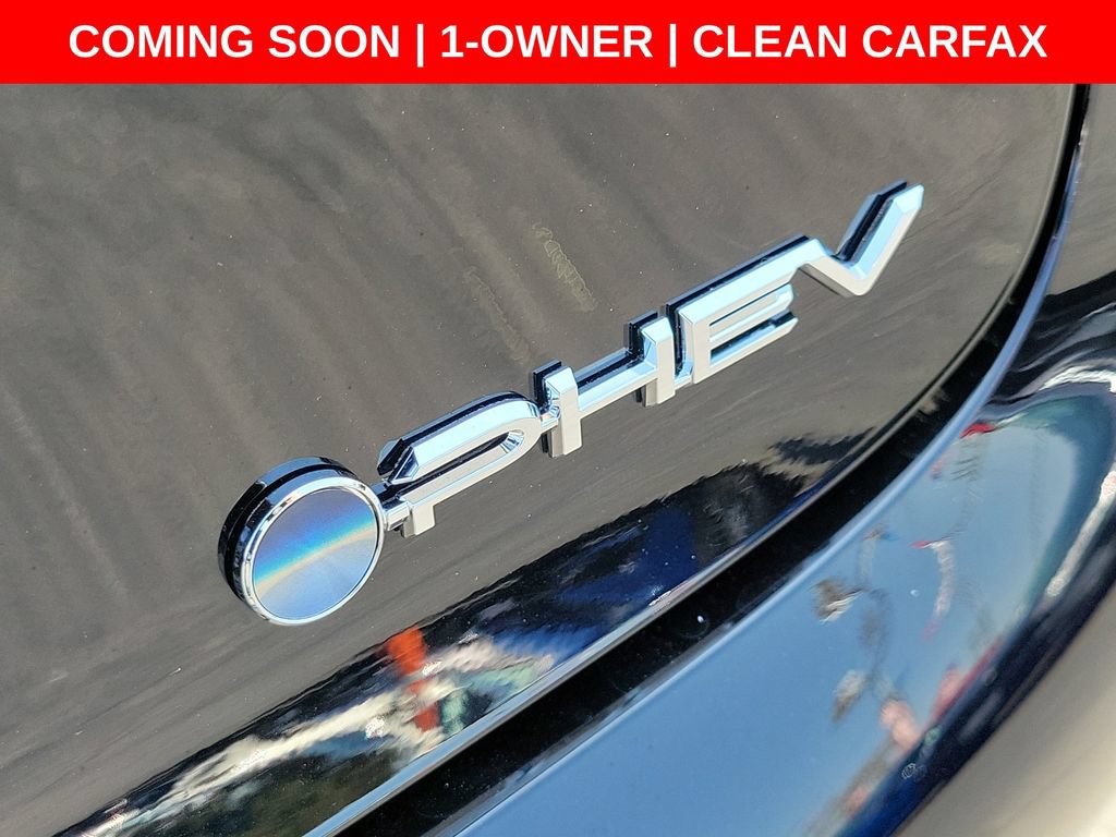 Used 2026 Toyota Prius Plug-In Hybrid FWD image 12
