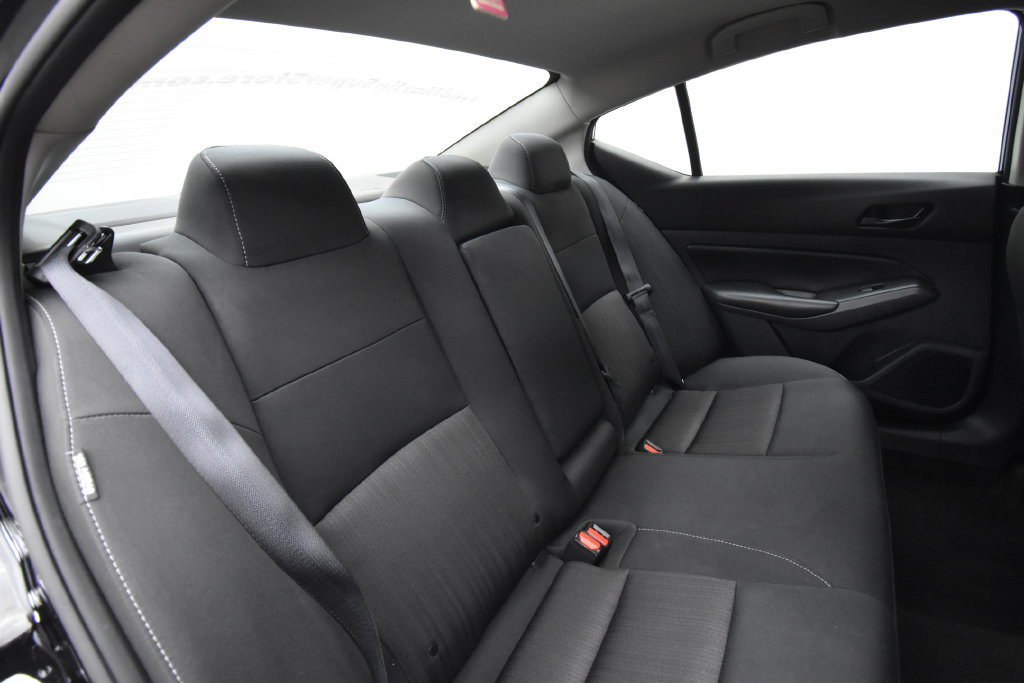 Used 2024 Nissan Altima 2.5 S FWD image 18