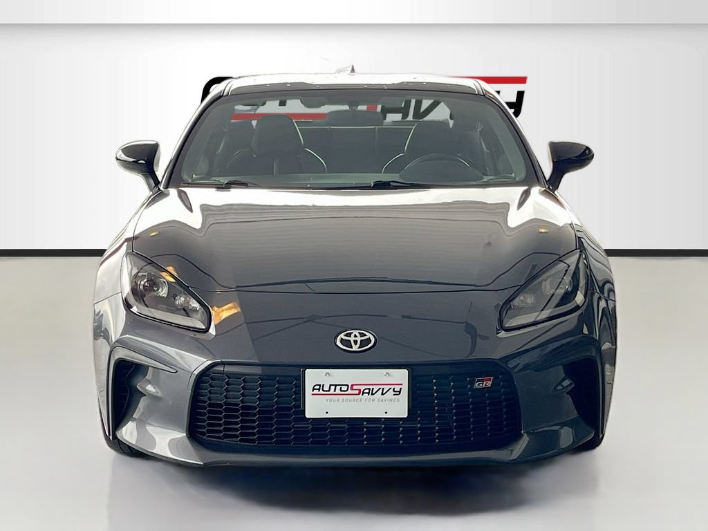 Used 2024 Toyota GR86 Premium RWD image 2