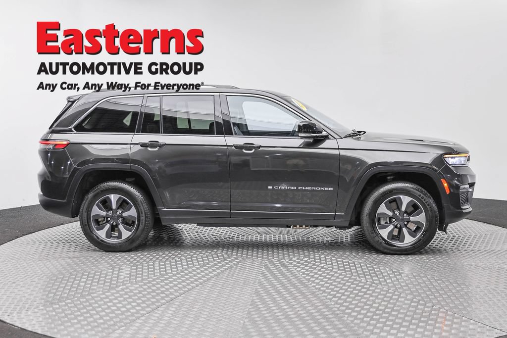 Used 2024 Jeep Grand Cherokee Limited 4xe AWD/4WD image 4