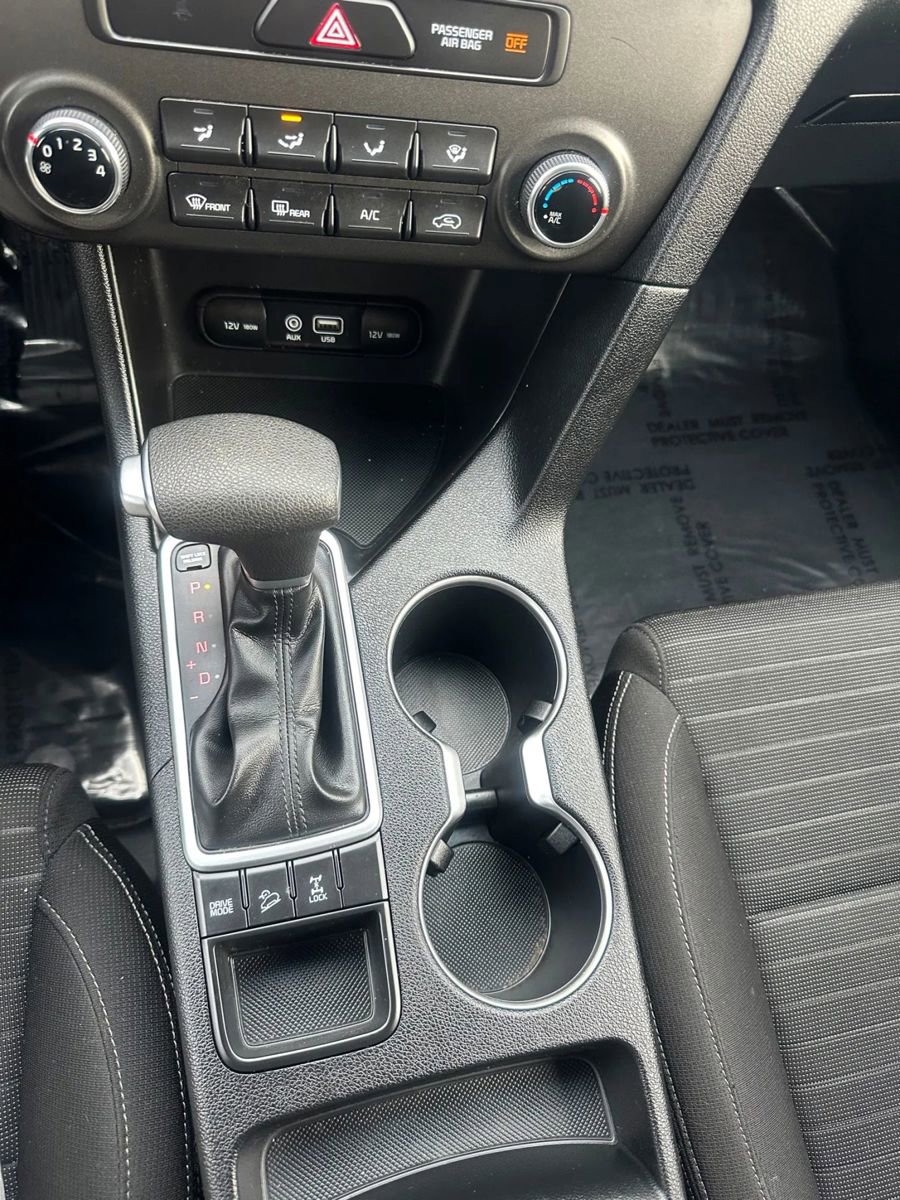 Used 2018 Kia Sportage LX image 13