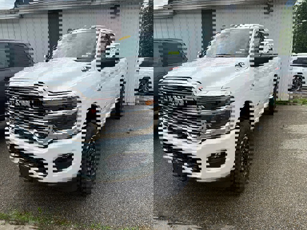 New 2025 RAM 2500 Laramie image 3