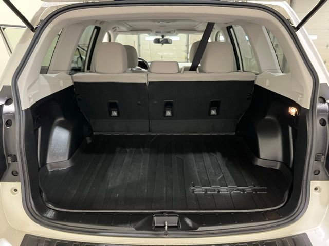 Used 2014 Subaru Forester 2.5i Premium w/ All-Weather Package image 22
