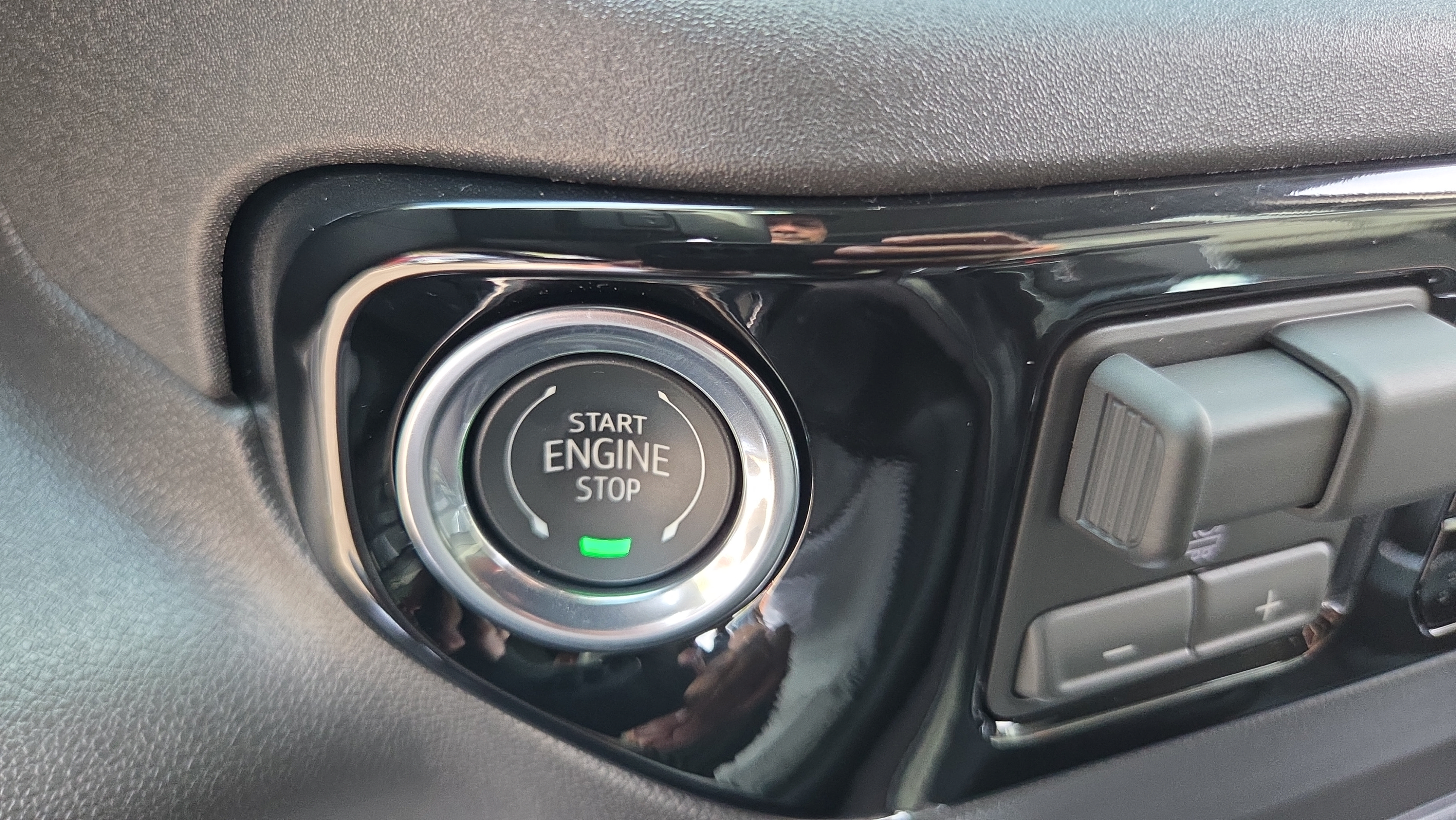 New 2026 GMC Sierra 1500 SLT w/ SLT Premium Package AWD/4WD image 21