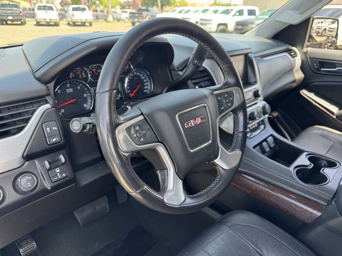 Used 2017 GMC Yukon SLE w/ SLE Value Package AWD/4WD image 26