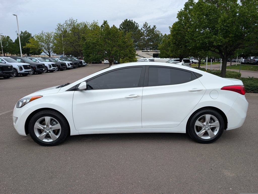 Used 2012 Hyundai Elantra GLS w/ Preferred Pkg 3 FWD image 3