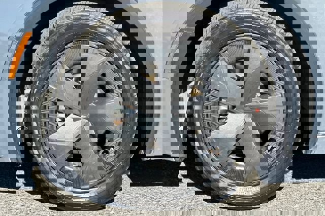 Used 2024 Toyota Prius LE image 30