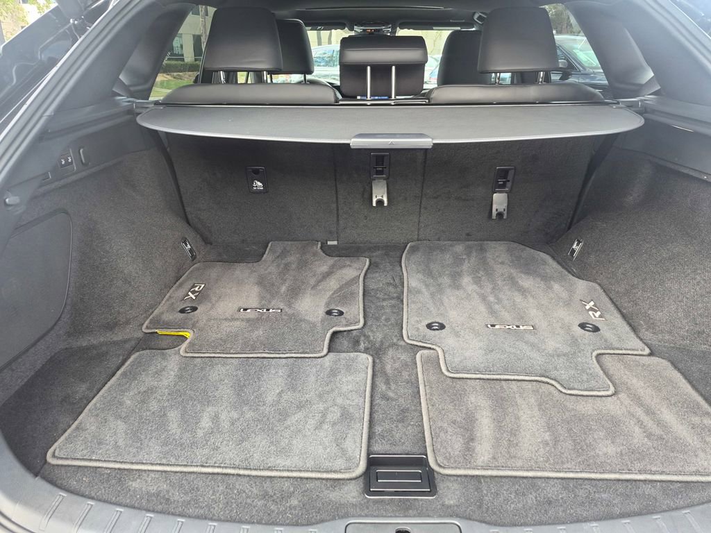 Used 2025 Lexus RX 350 FWD w/ Technology Package image 10