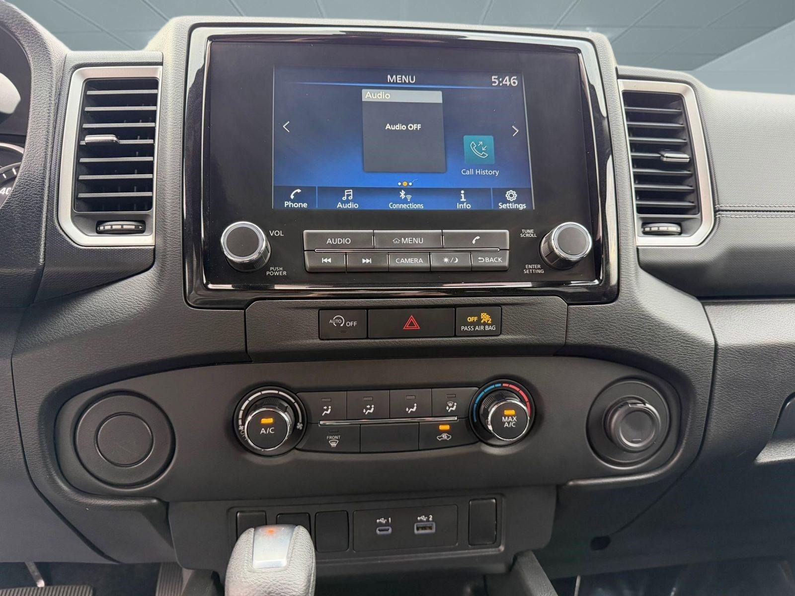 Used 2024 Nissan Frontier SV image 28