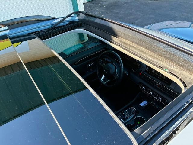 Used 2023 Honda Pilot Elite image 13