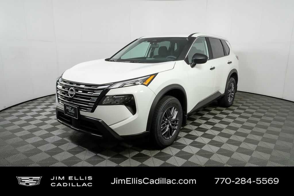 Used 2026 Nissan Rogue S image 1