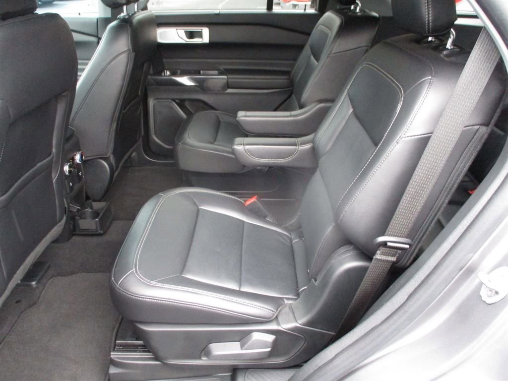 Used 2024 Ford Explorer Limited w/ Limited Technology Package image 14