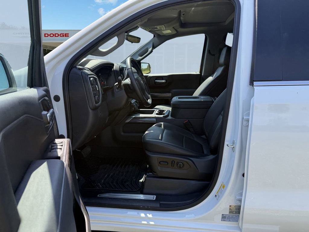 Used 2021 Chevrolet Silverado 1500 LTZ w/ Technology Package image 13