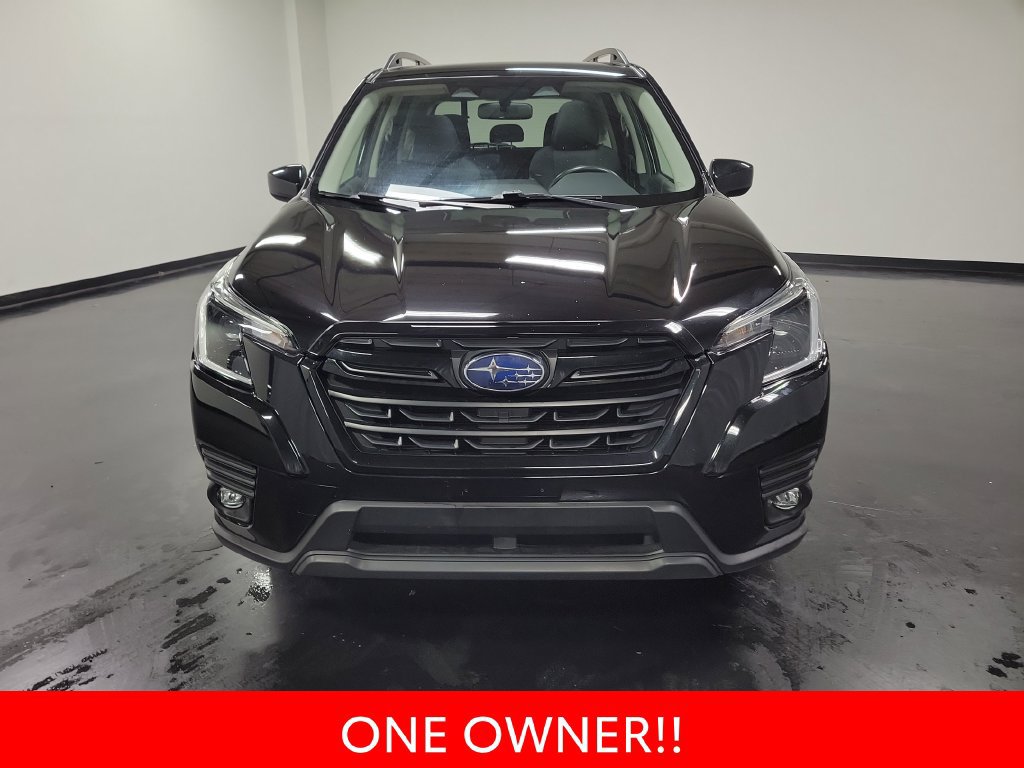 Used 2024 Subaru Forester Premium AWD/4WD image 3