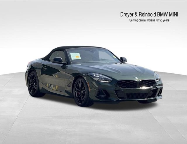 Used 2025 BMW Z4 M40i w/ Edition image 9