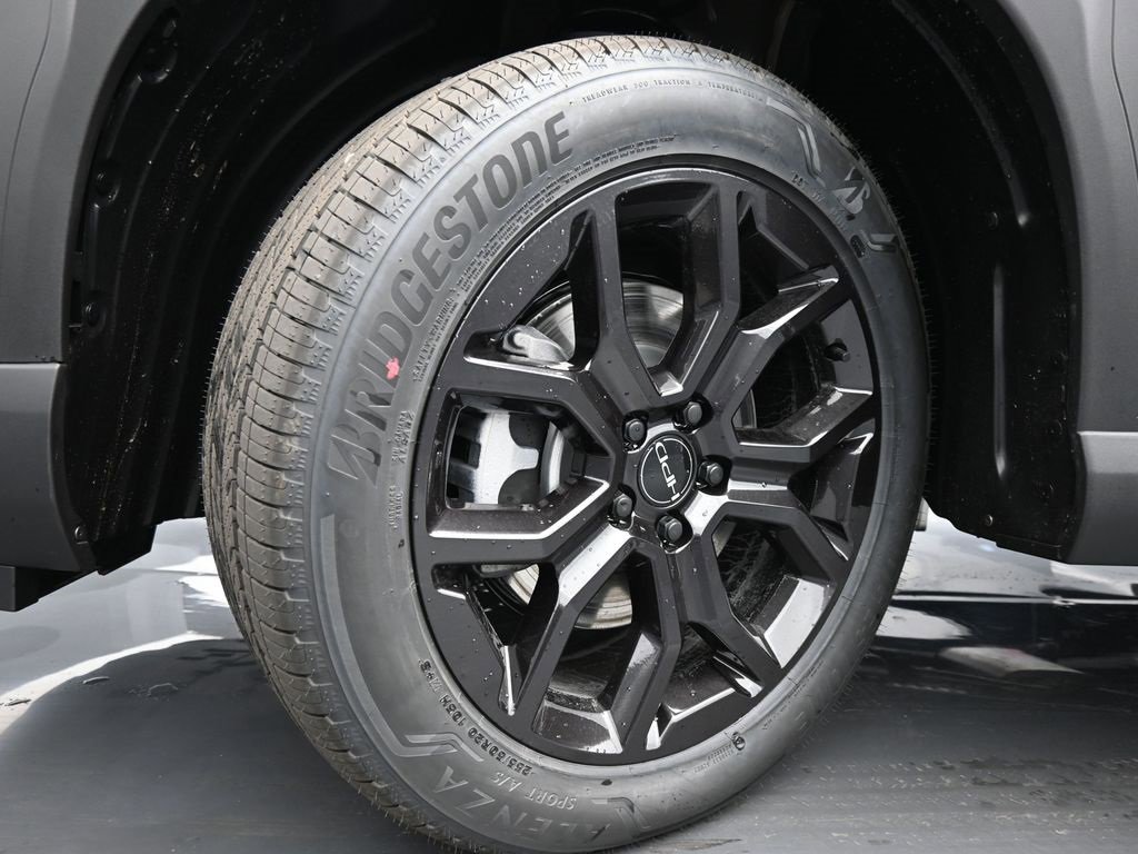 New 2025 Honda Pilot Touring image 43