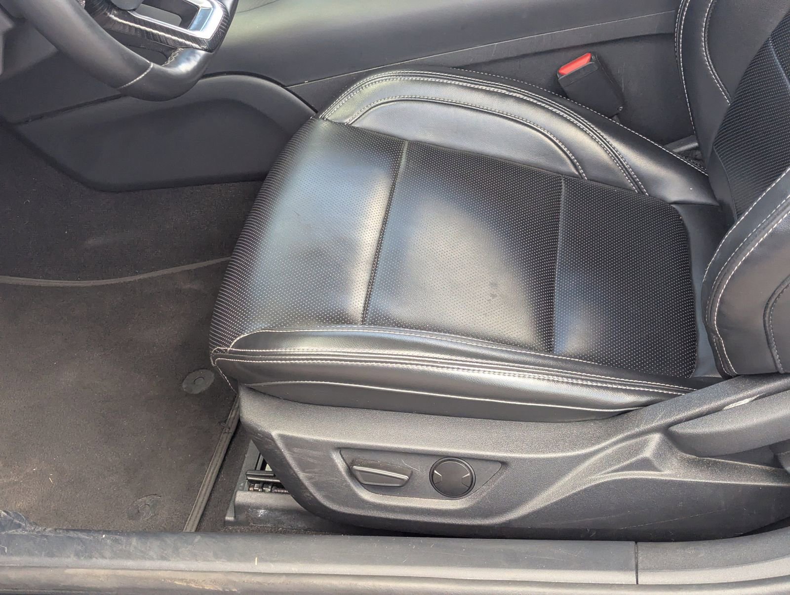 Certified 2024 Ford Mustang Premium image 17