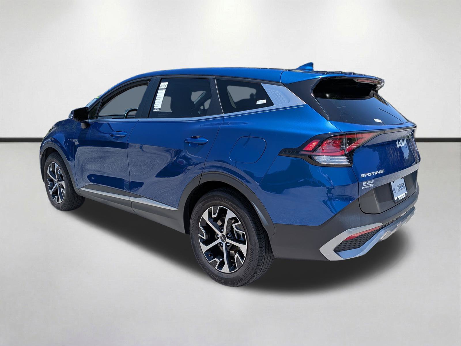 Used 2023 Kia Sportage EX FWD image 6