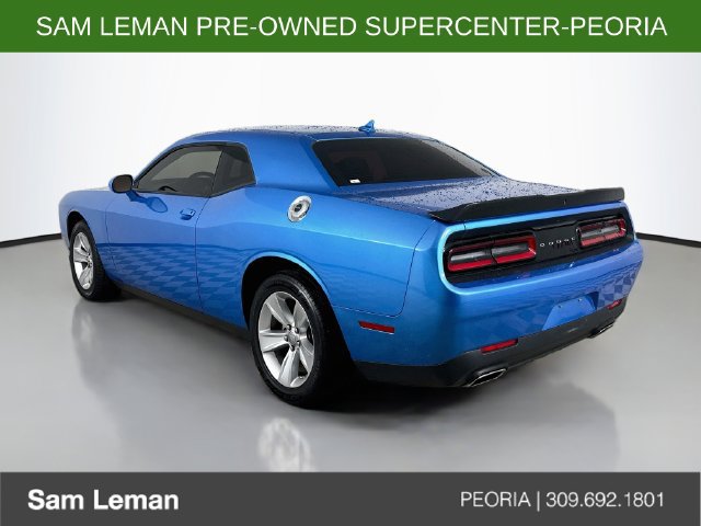 Used 2023 Dodge Challenger SXT RWD image 5
