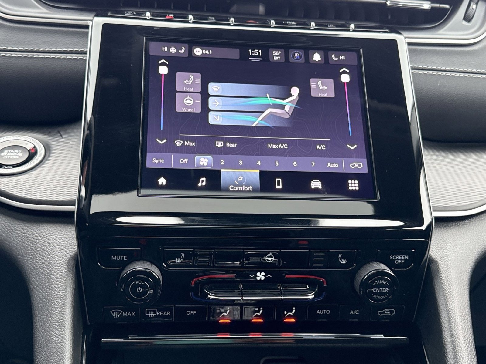 Used 2023 Jeep Grand Cherokee Laredo w/ Luxury Tech Group I image 21