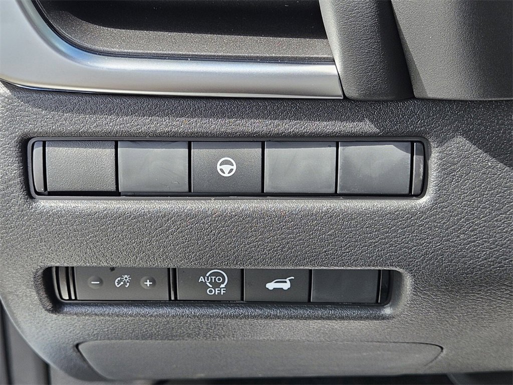 New 2026 Nissan Rogue SV image 29