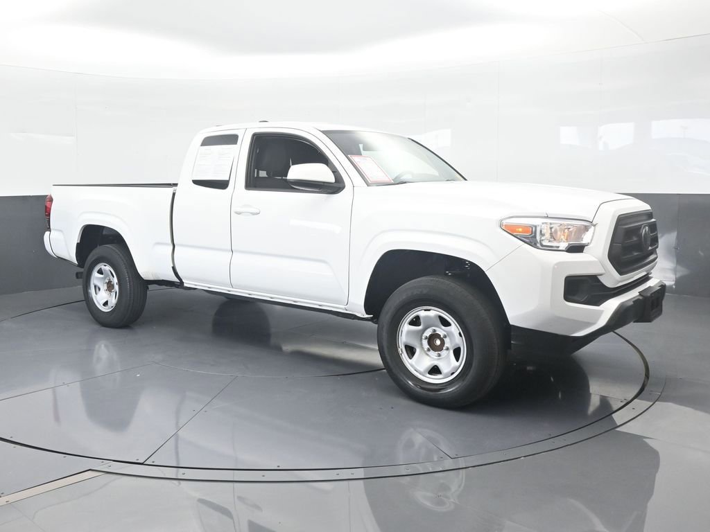 Used 2022 Toyota Tacoma SR image 8