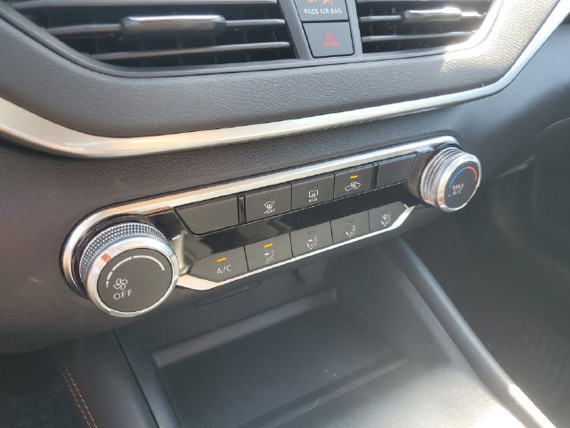 Used 2021 Nissan Altima 2.5 SR FWD image 22