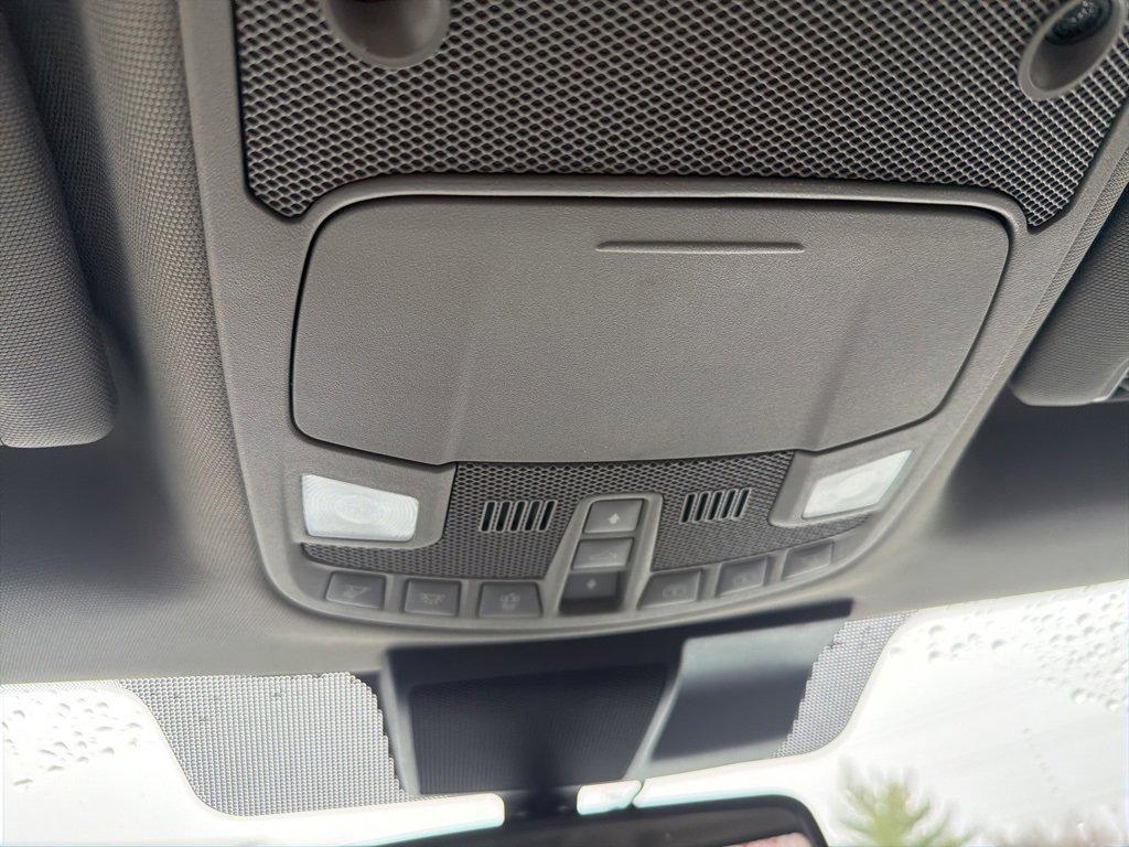 Used 2020 Ford F150 Lariat w/ Equipment Group 502A Luxury image 15