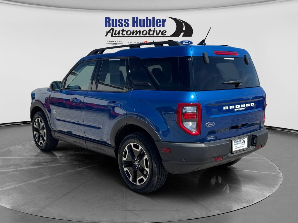Used 2023 Ford Bronco Sport Outer Banks AWD/4WD image 3