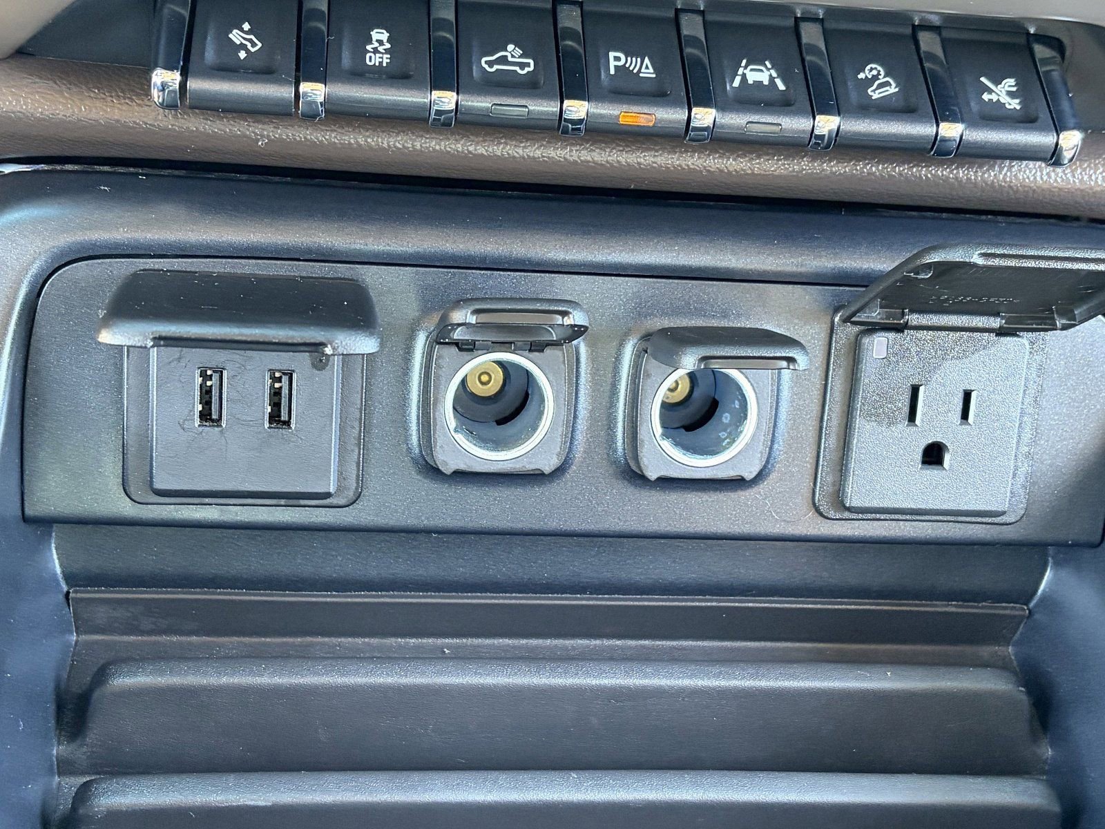 Used 2017 GMC Sierra 1500 Denali w/ Denali Ultimate Package image 30