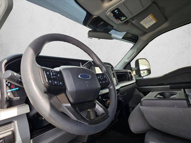 Used 2025 Ford F250 XL w/ STX Appearance Package AWD/4WD image 9