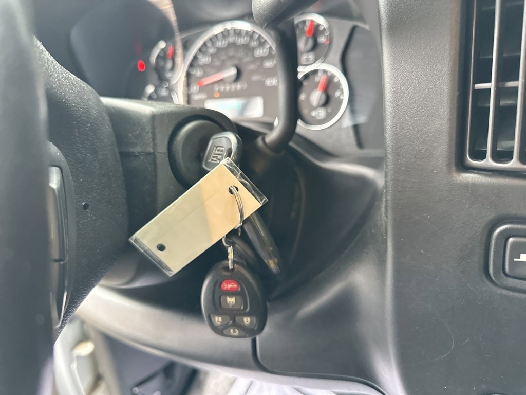 Used 2021 Chevrolet Express 2500 w/ Driver Convenience Package image 19