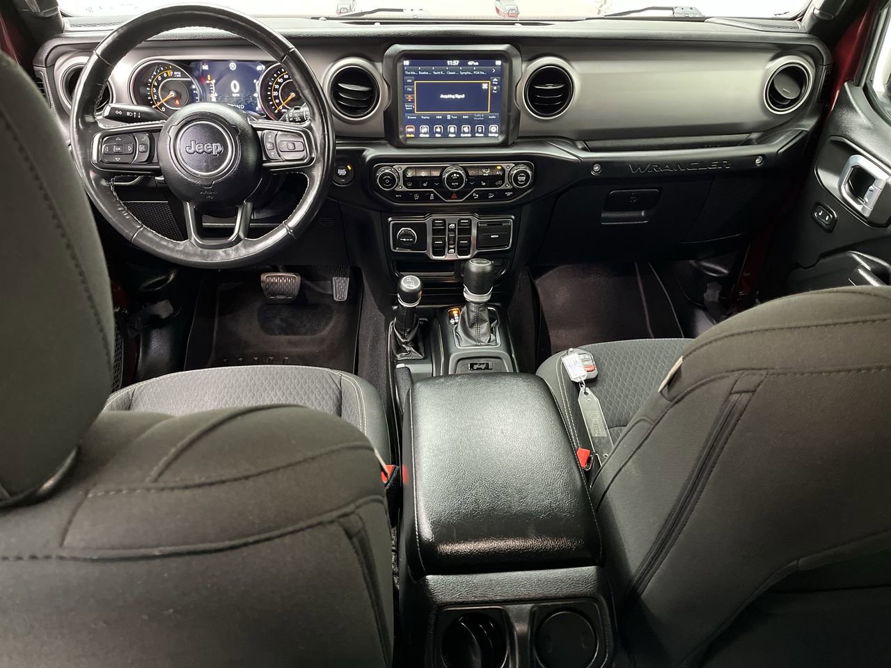 Used 2021 Jeep Wrangler Unlimited Sport AWD/4WD image 4