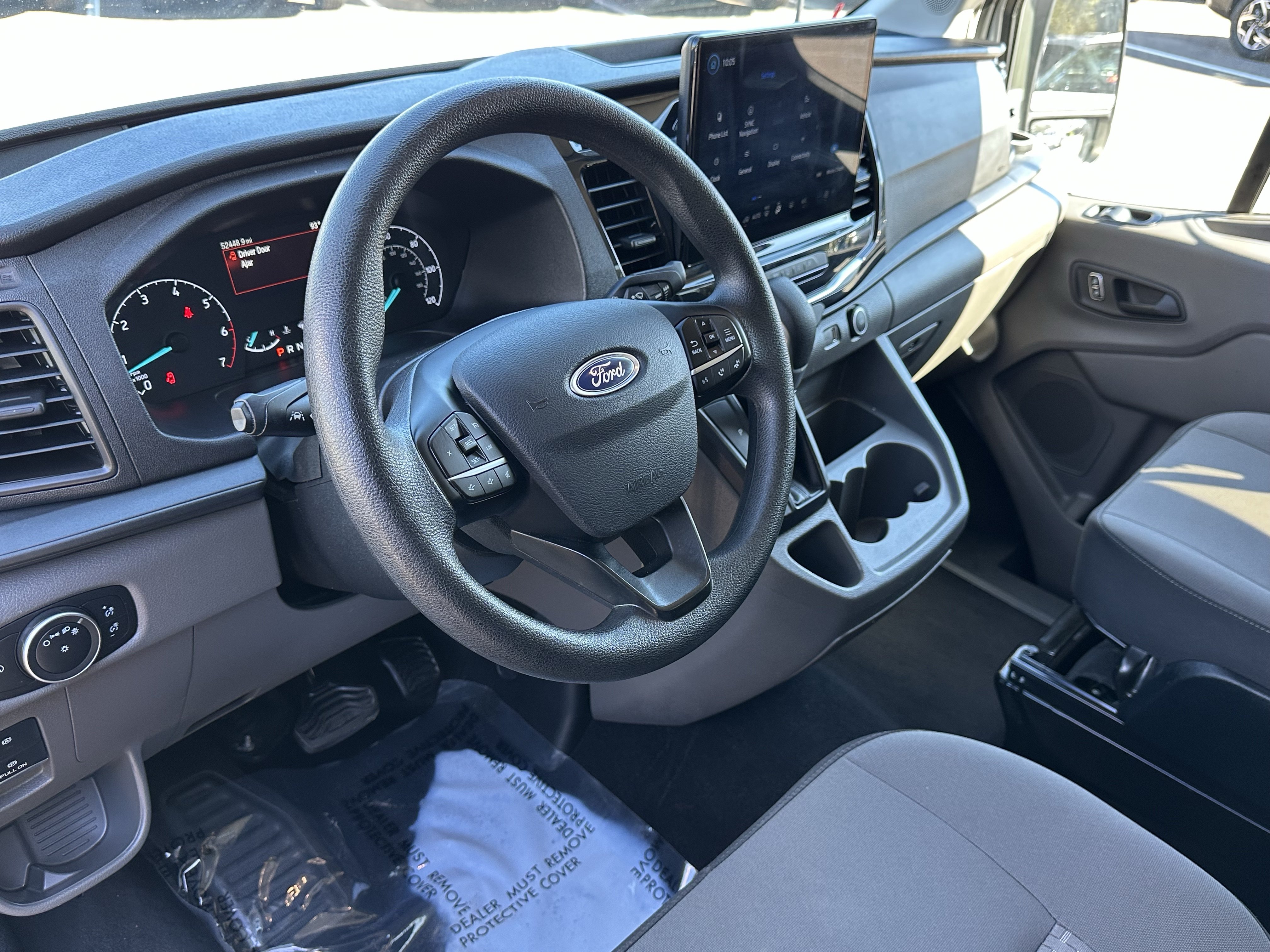 Used 2023 Ford Transit 350 XLT RWD image 20