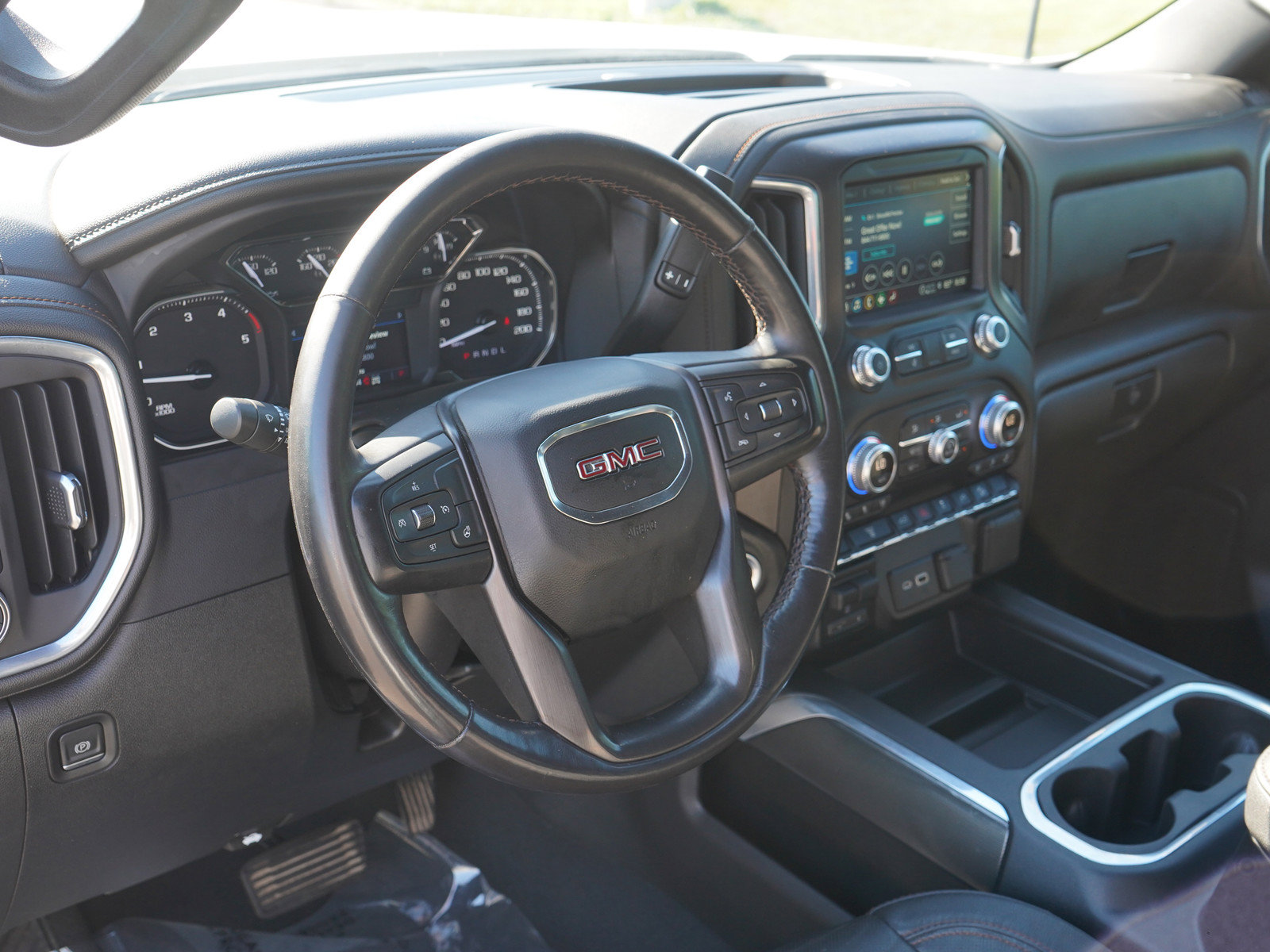 Used 2023 GMC Sierra 2500 AT4 w/ Gooseneck/5TH Wheel Package AWD/4WD image 21