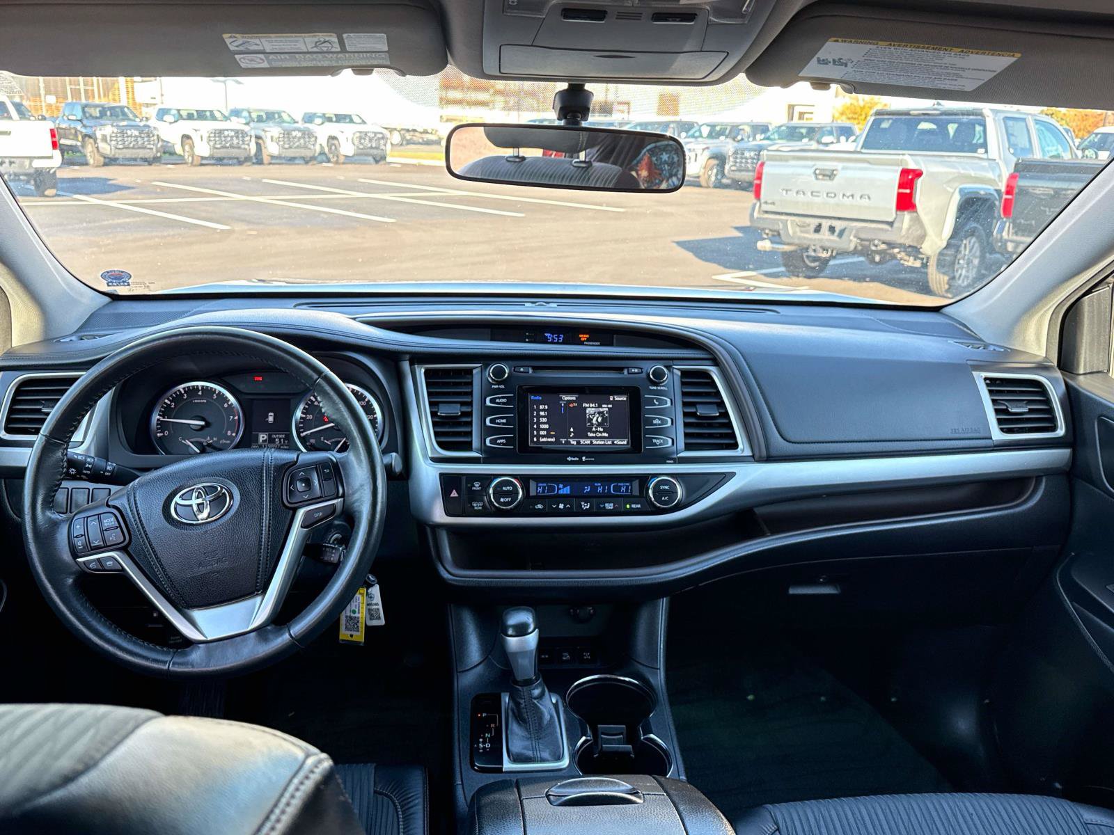 Used 2015 Toyota Highlander Plus AWD/4WD image 15