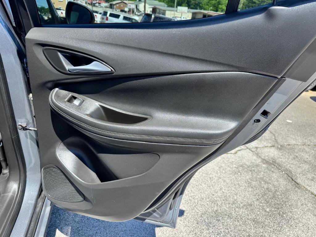 Used 2021 Buick Encore GX Preferred w/ Sport Touring Package image 23