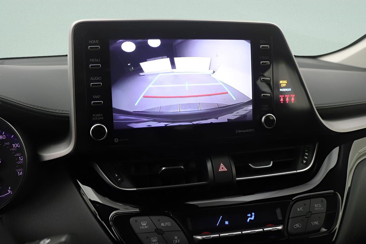 Used 2020 Toyota C-HR LE image 13