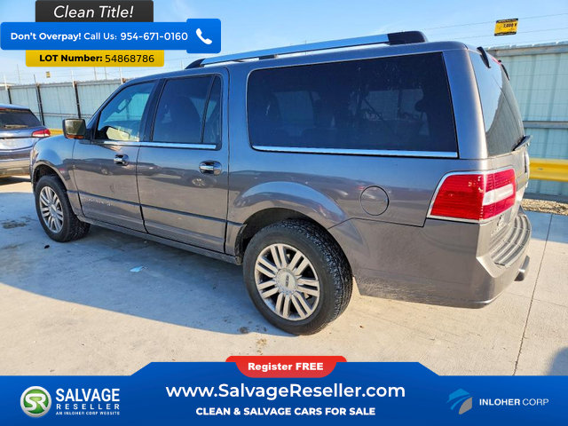 Used 2012 Lincoln Navigator L 4WD image 3