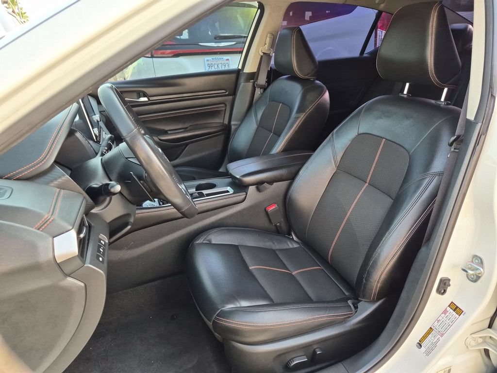 Used 2022 Nissan Altima 2.5 SR FWD image 13