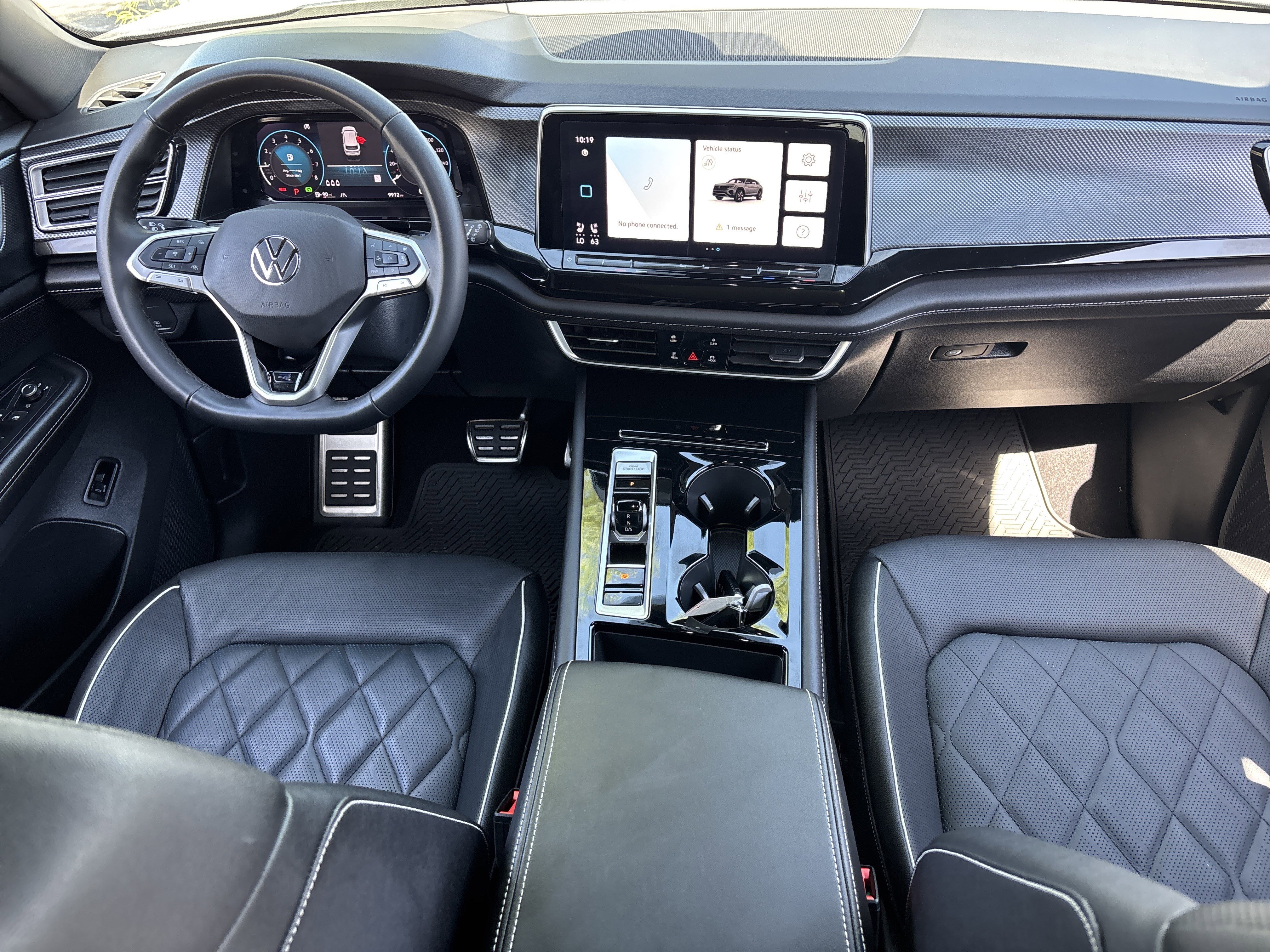 Used 2025 Volkswagen Atlas Cross Sport SEL Premium R-Line image 13