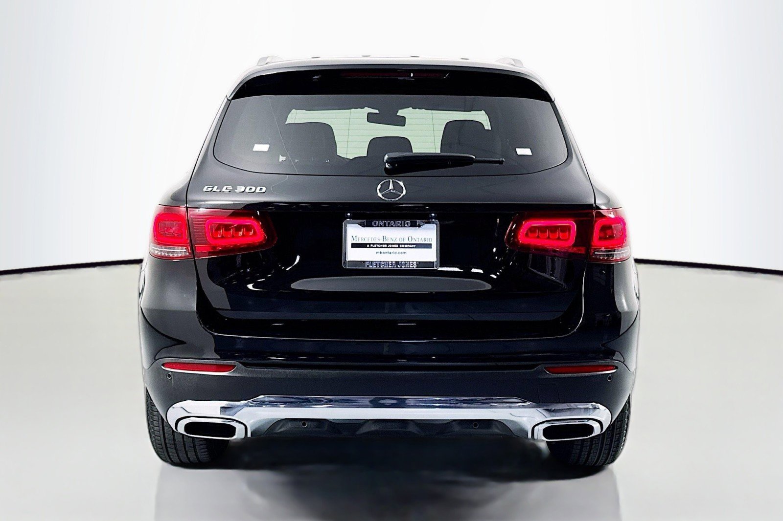 Used 2021 Mercedes-Benz GLC 300 image 3