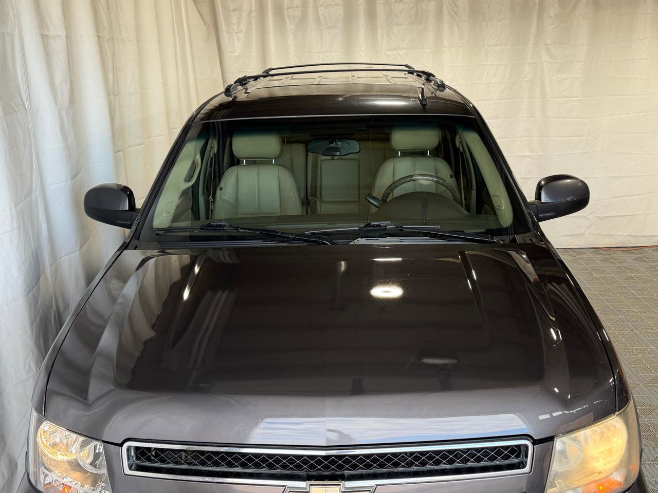 Used 2010 Chevrolet Suburban LT AWD/4WD image 3