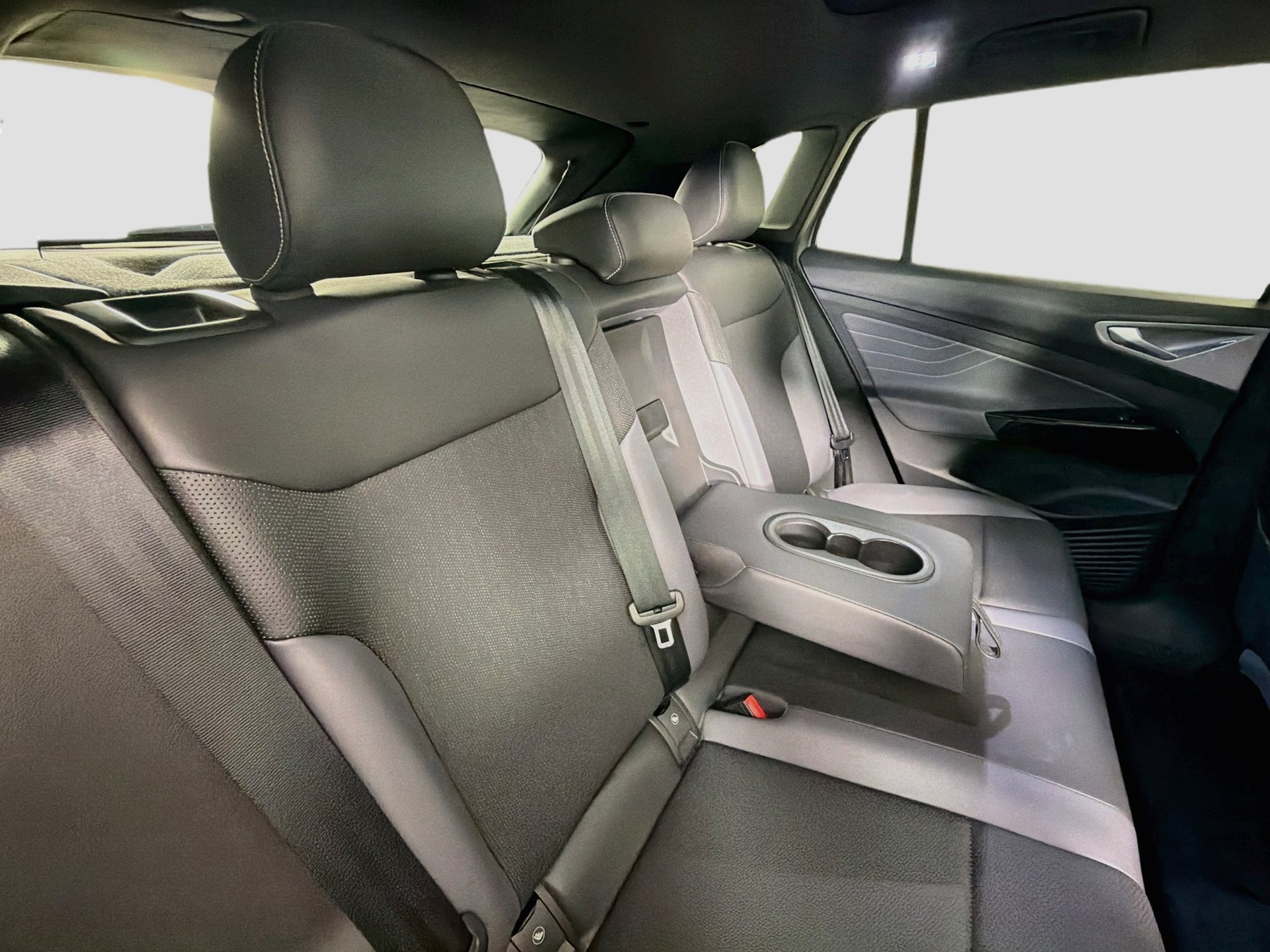 Certified 2023 Volkswagen ID.4 S RWD image 26